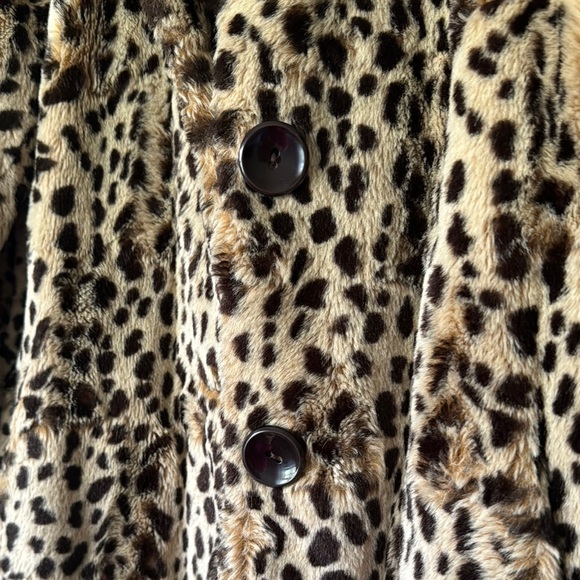 Leopard Print Faux Fur Coat - Picture 3 of 4